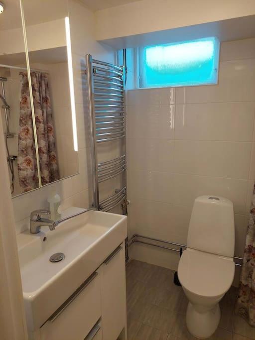 Laegenhet Pa Landet Naera Stan Apartment Jonsered Екстериор снимка
